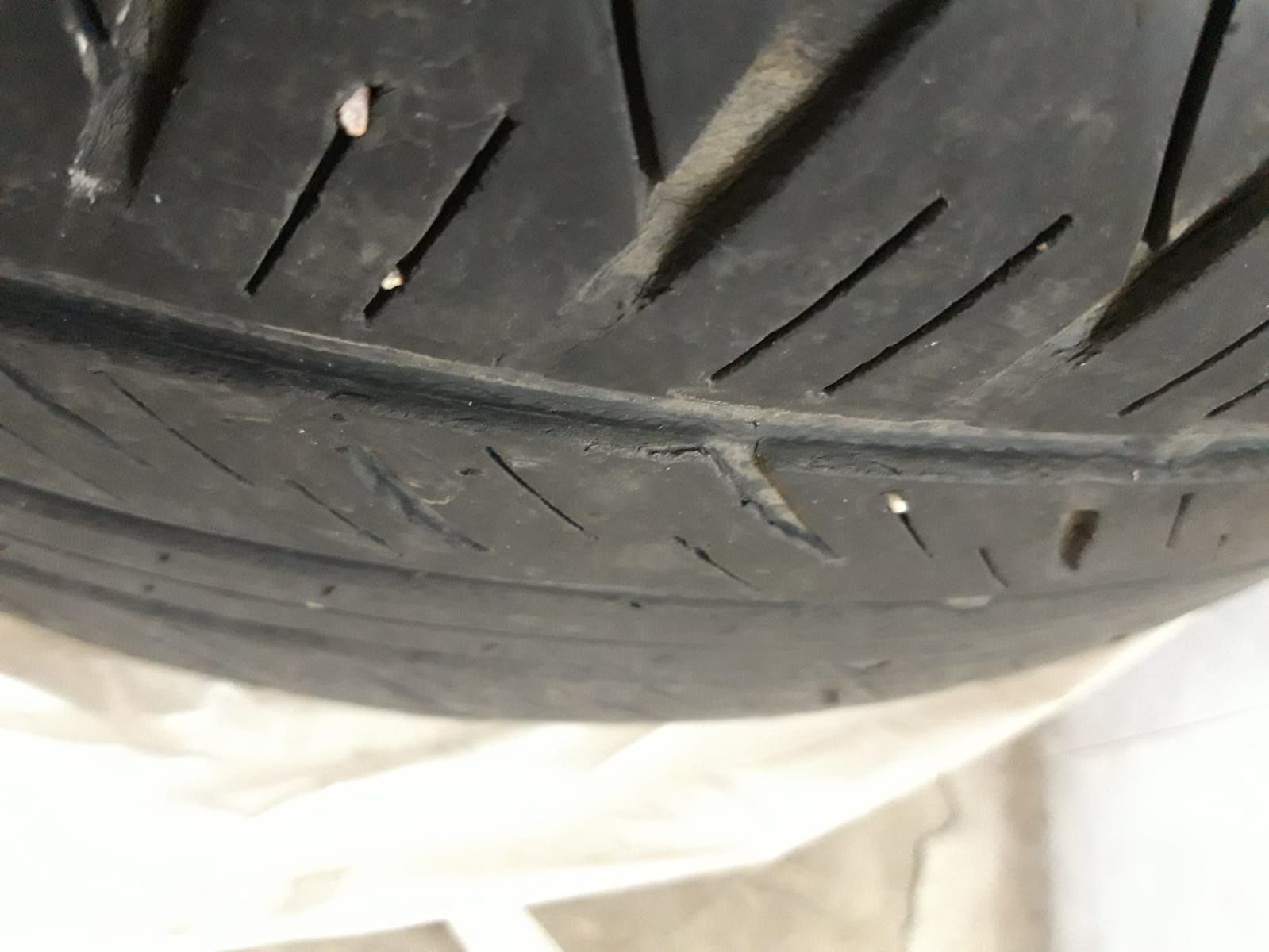 Резина Dunlop 285/50R20