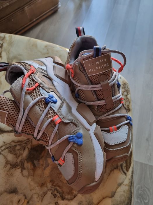 Adidasi tommy hilfiger