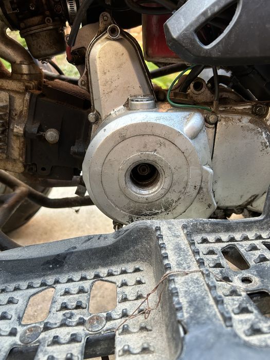 Vand  sau schimb atv de 110 cc