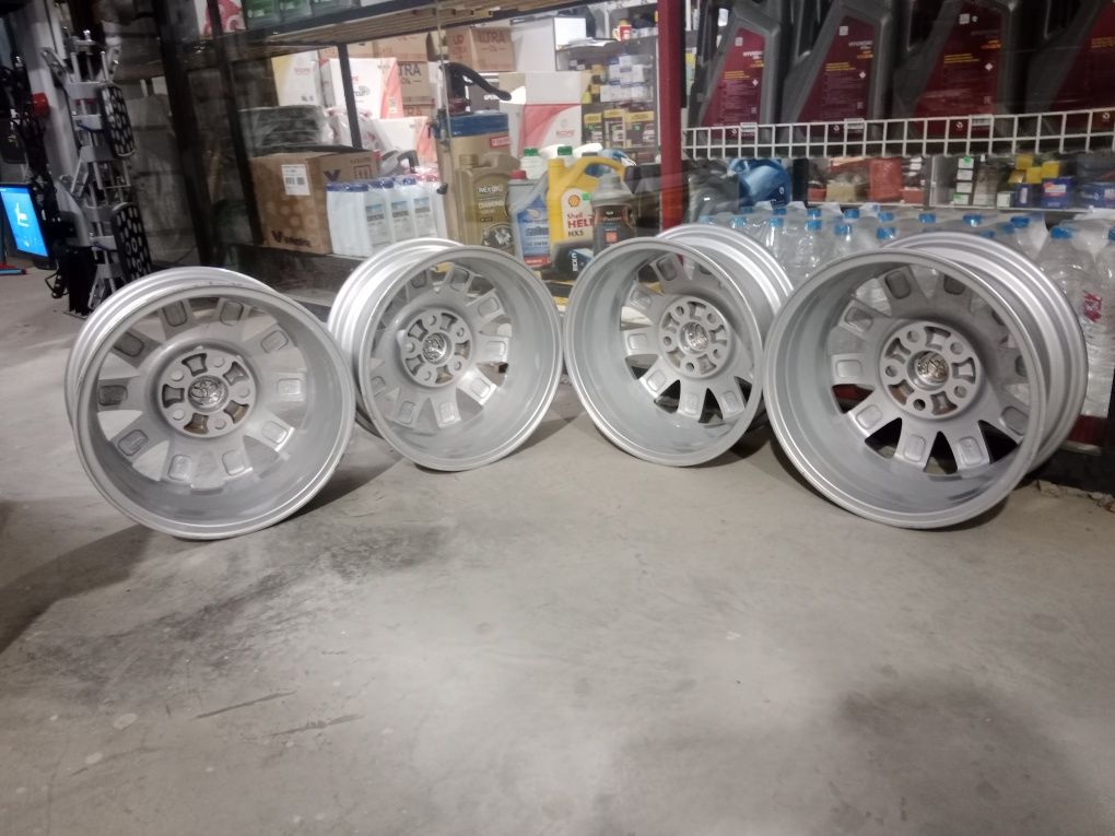 R15 Тайета диска