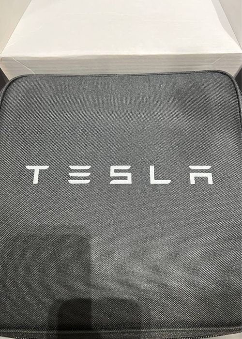 Tesla зарядка 7kwt