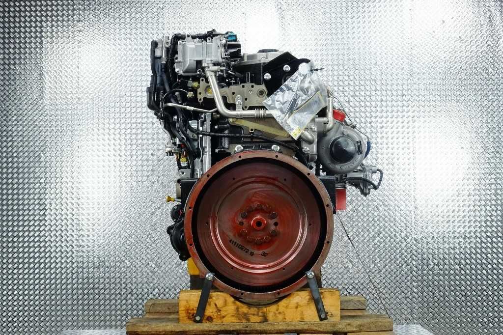 Motor excavator Caterpillar 428,  Perkins NL - Caterpillar C4.4 Nou