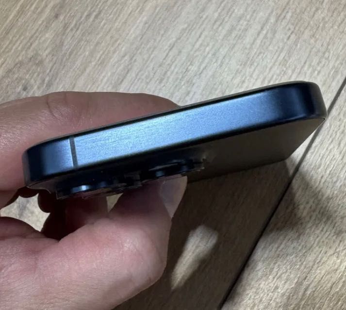 100% батерия - iPhone 15 Pro Midnight Blue 128 GB