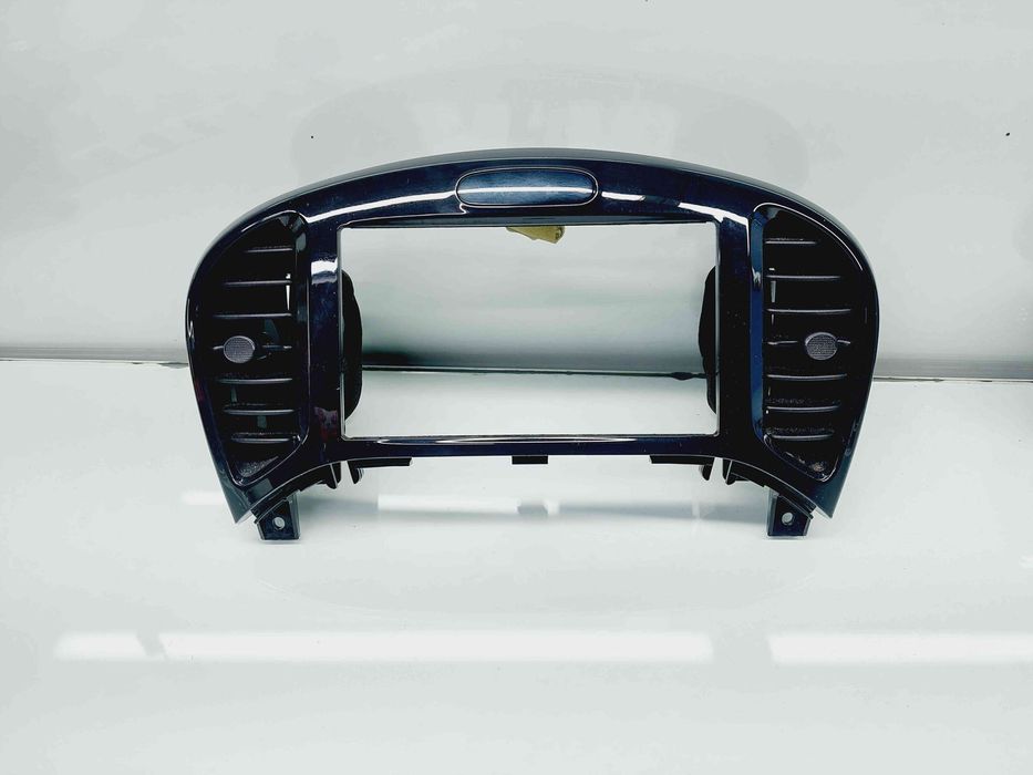 Grila aerisire centrala Nissan Juke [Fabr 2010-2014] Hatchback 68260-