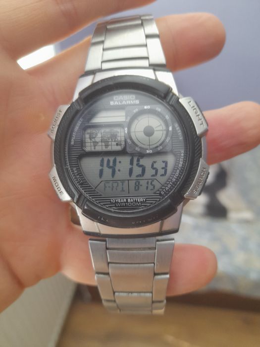 Часовник Casio wave