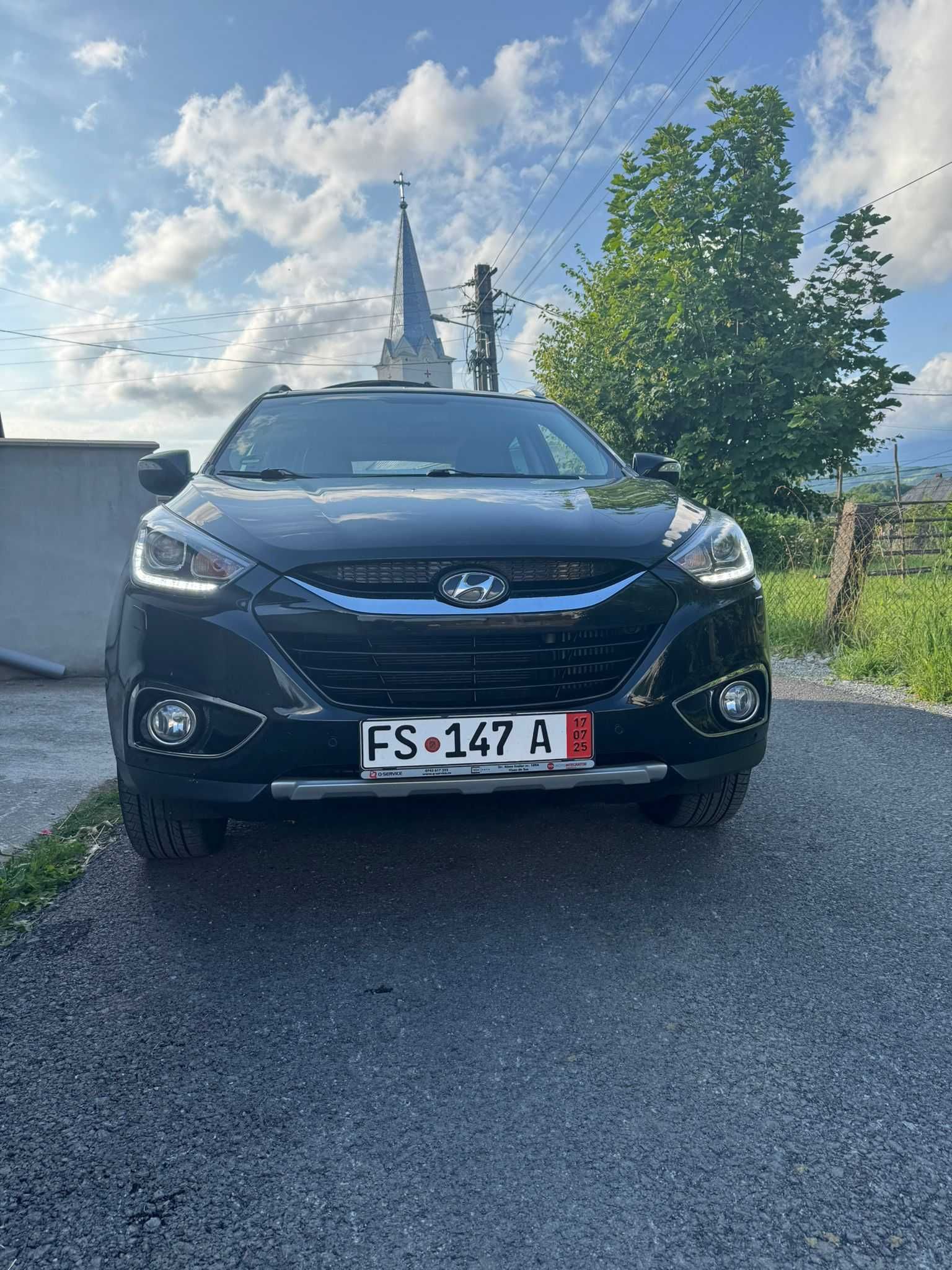 Vând Hyundai ix35