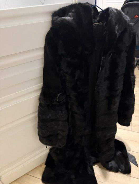 Продам шубы норковые б/у