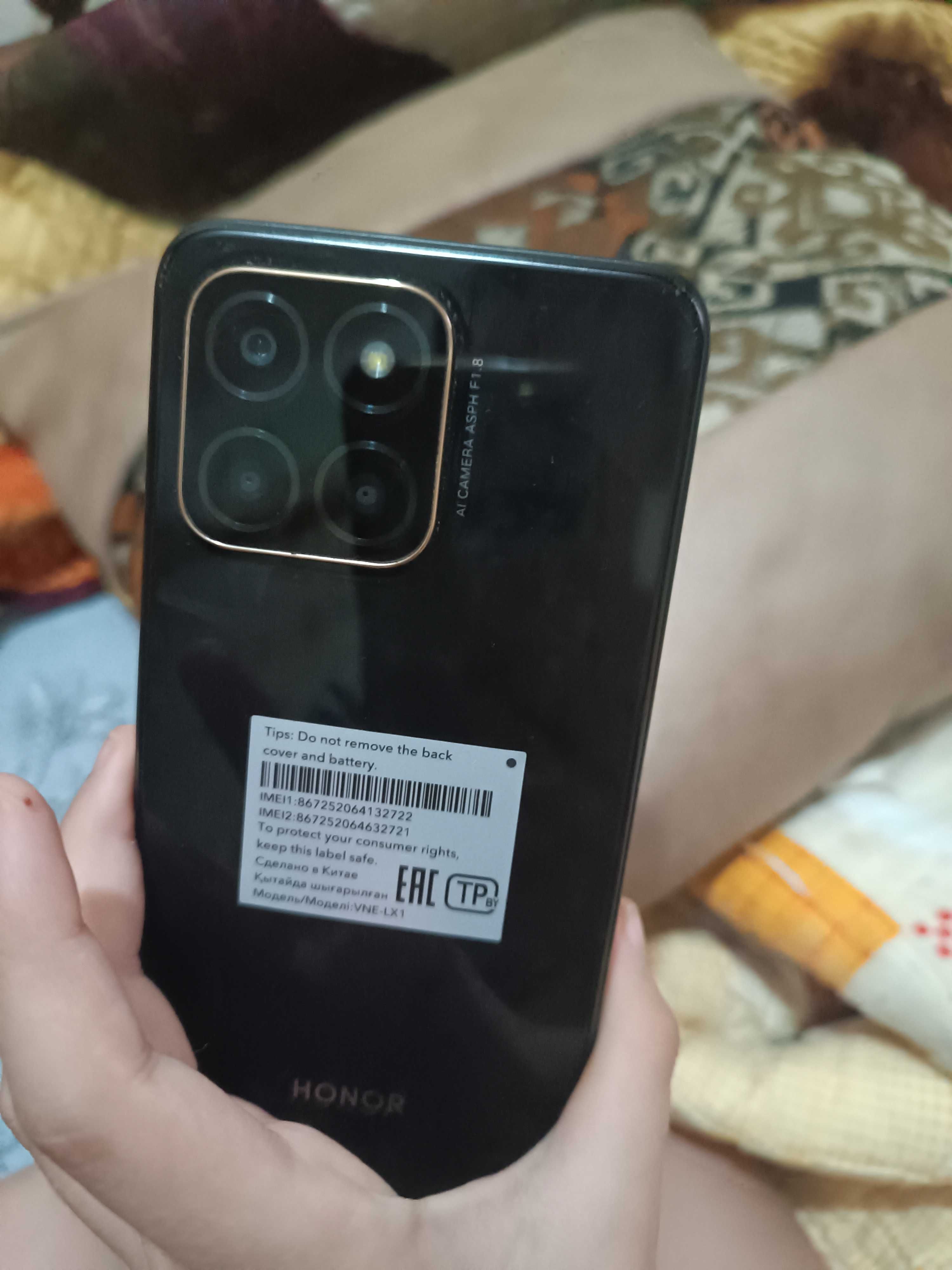 Смартфон Honor x6 64  гб,б/у