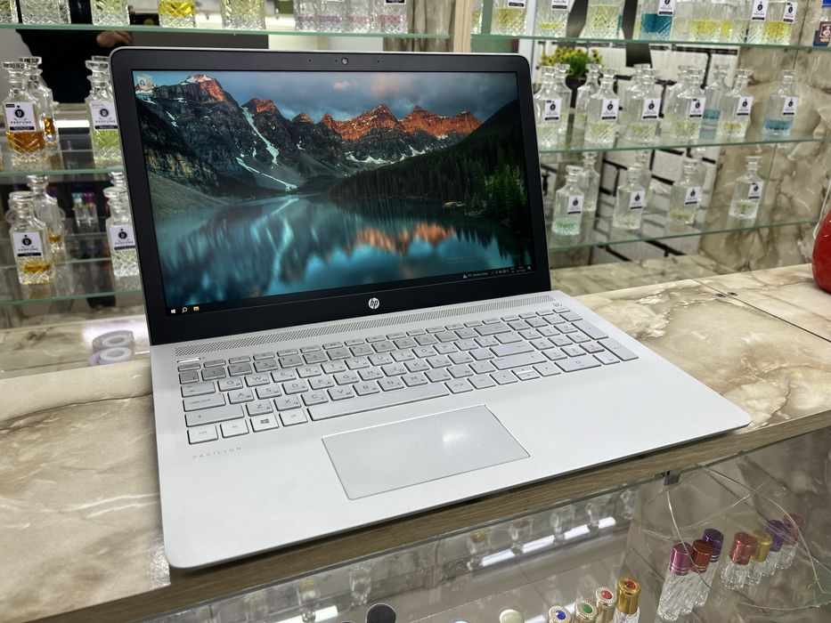 Ноутбук HP Pavilion Core i3- 7 поколения