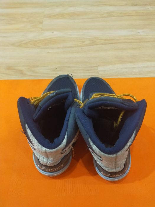 Борцовки Asics синего и красного цвета