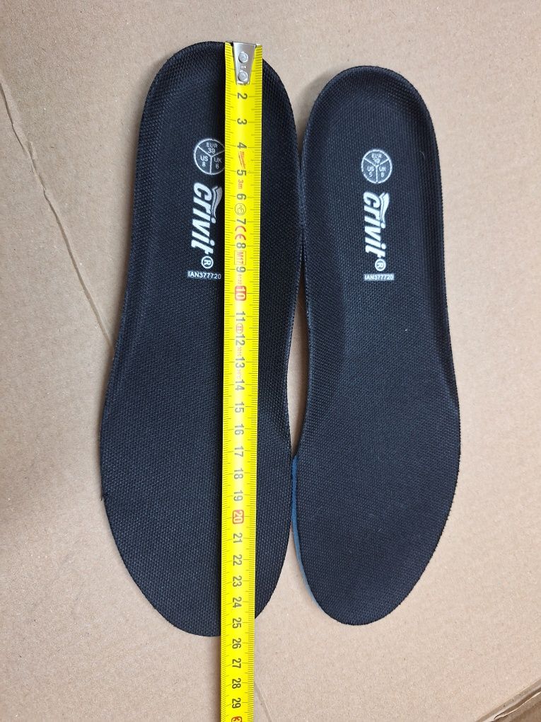 Adidasi Crivit, 39, talpic 25.5 cm.Waterproof, purtați o singura dată