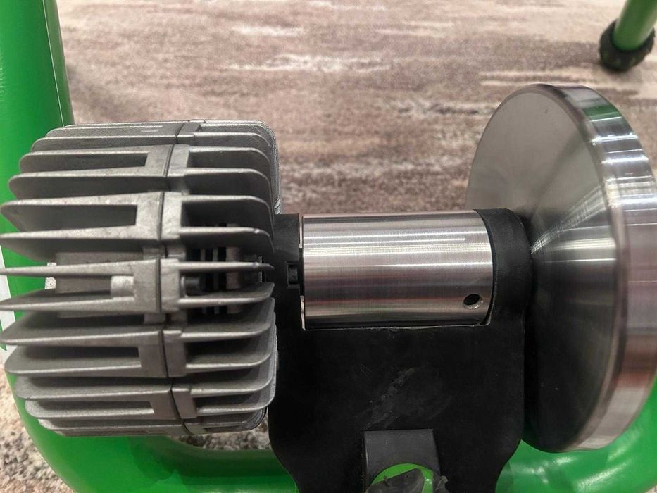 Vand/schimb home trainer, rezistenta fluida/cu bicicleta fitness