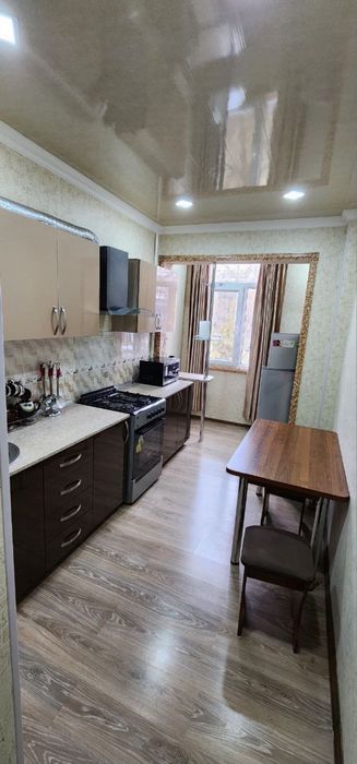 Продается 3/3/9 с ремонтом мебелью техникой ор-р Шох Мед Центр м.Ойбек