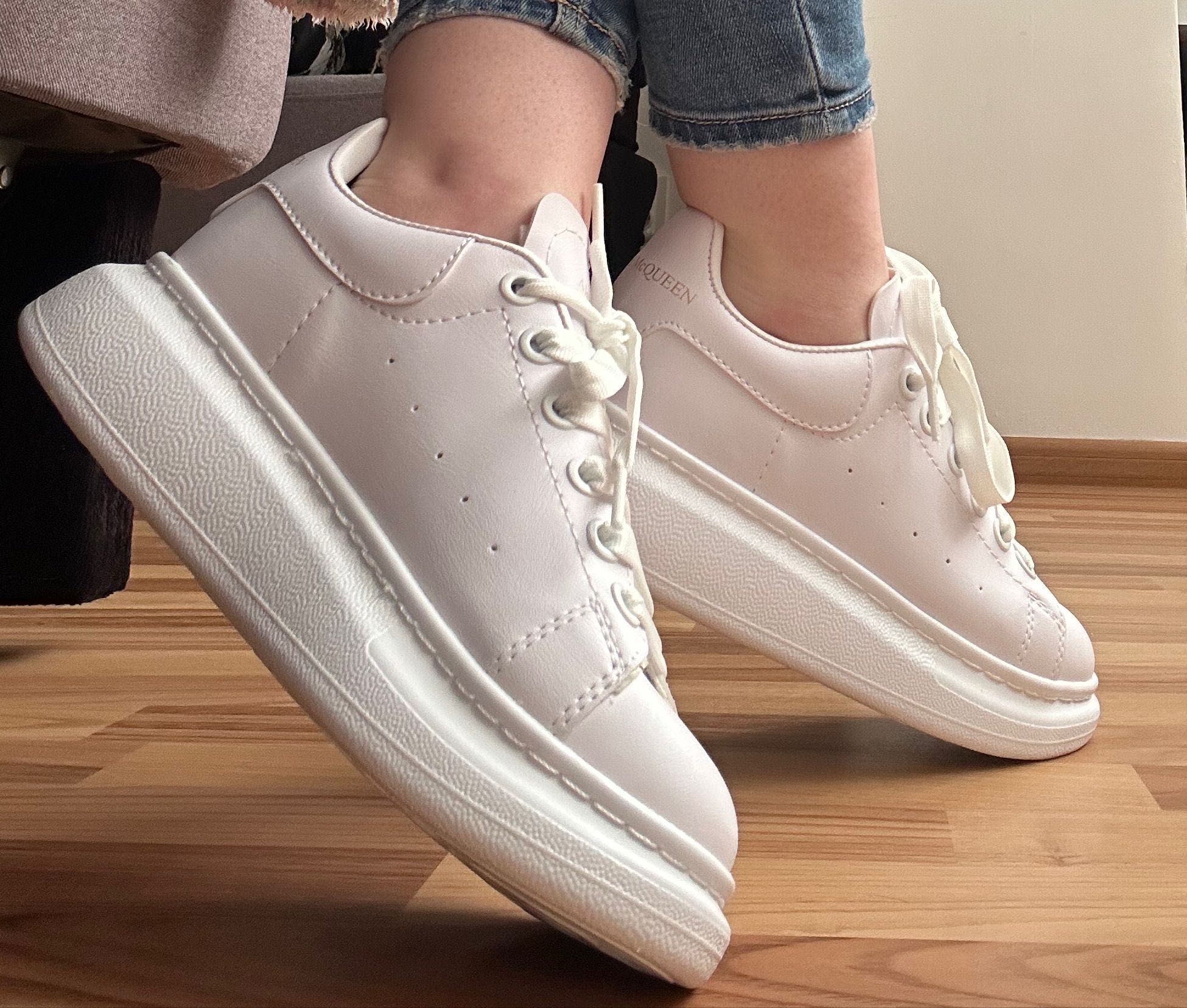 Adidasi Alexander McQueen