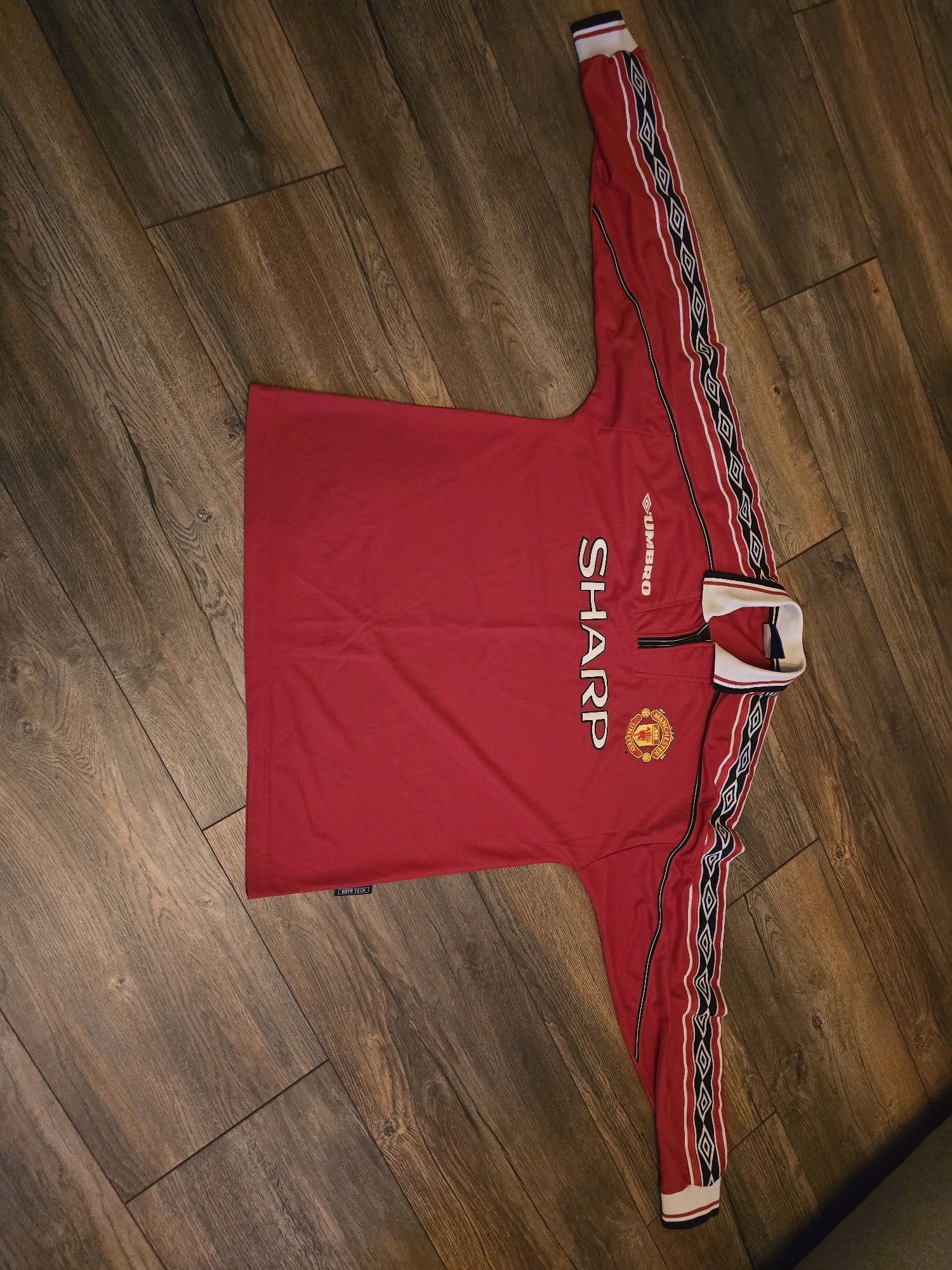 Спортна блуза Manchester United Home Long - L - XL
Sleeves Champions L