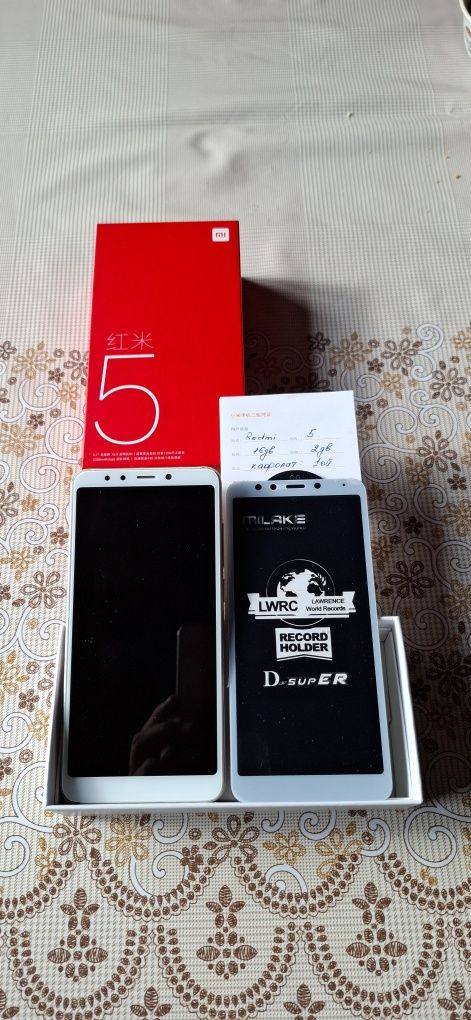 Xiaomi 5, MI PLAY.