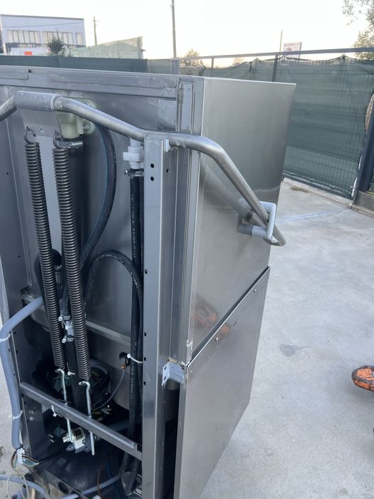 Masina vase cu capota - cos 50 x 50 - Italia-pompe incluse- 400v -2022