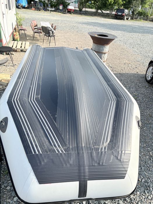 Barca Kolibri Profi KM 360 D - 2024 (Tego) + Peridoc neinmatriculat