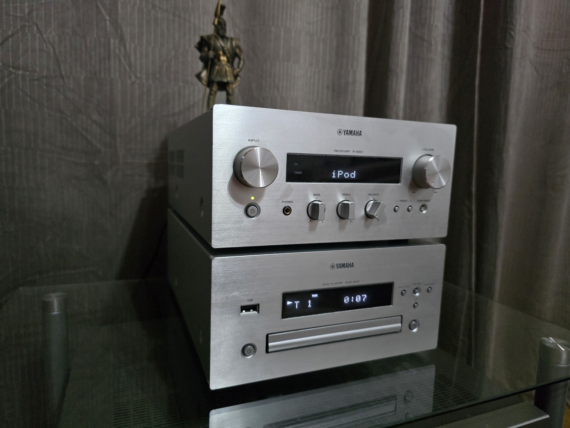 Micro sistem Yamaha MCR-840 / Amplificator+DVD