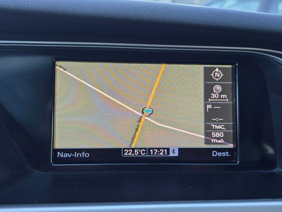 Audi A4 1.8i/6-ck./Газ.инж./Лизинг