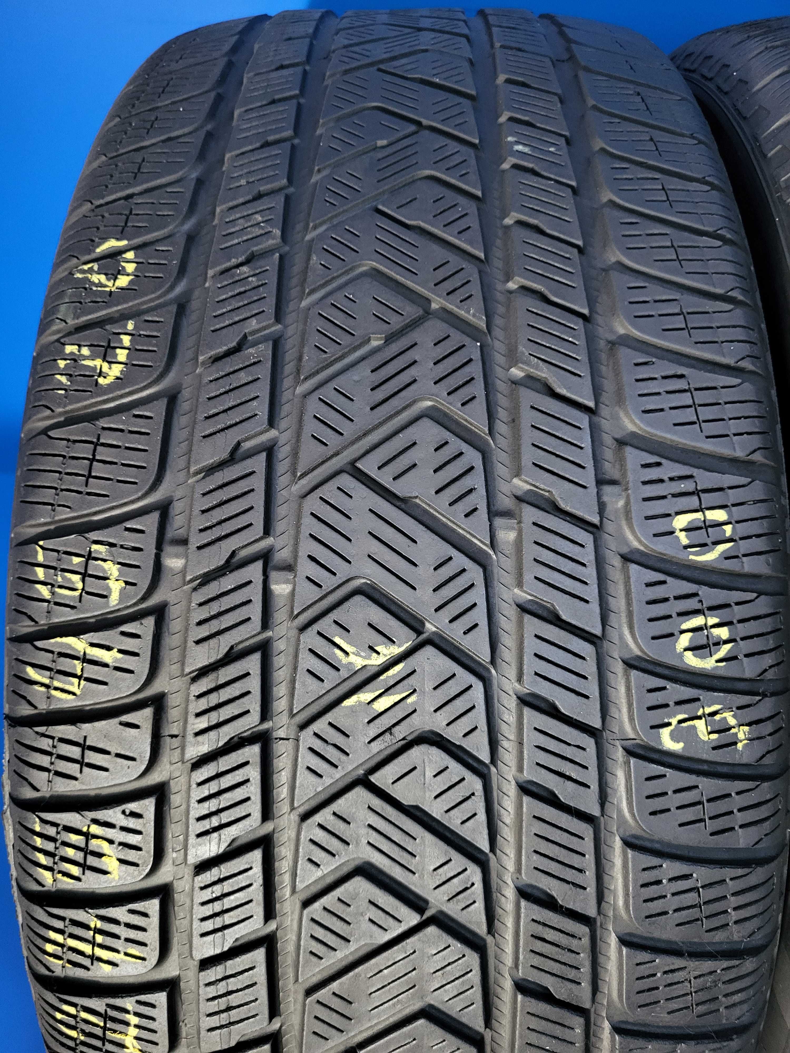 Vand 2 anvelope 275 45 20 Pirelli Scorpion m+s foarte bune