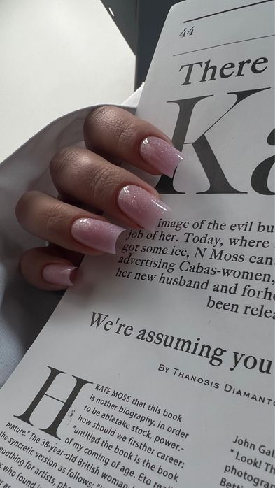 Маникюр и наращивание ногтей