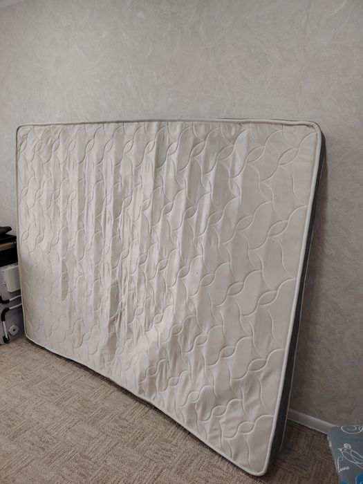 Матрас 200 на 160