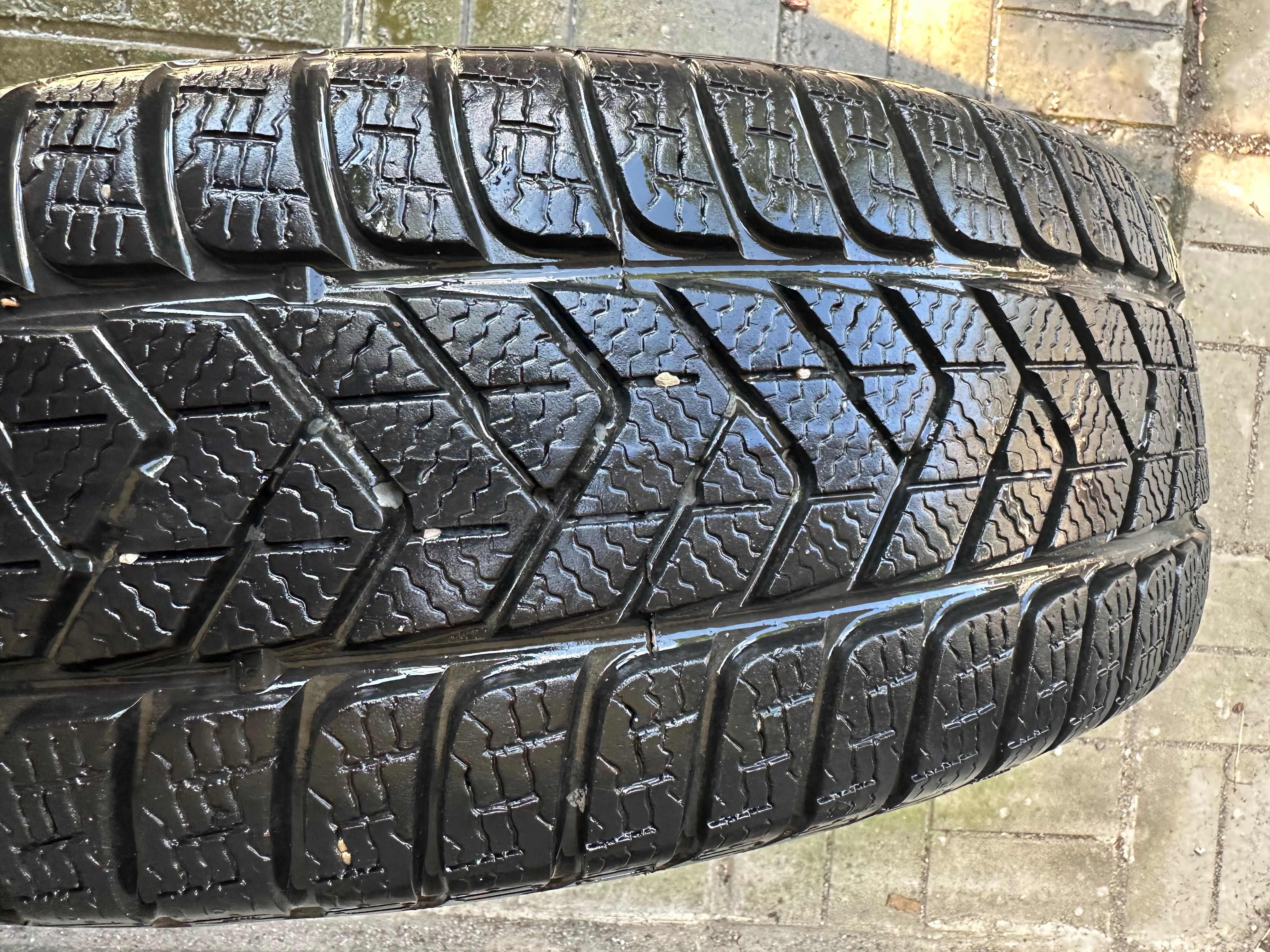 4 бр. Зимни гуми  Pirelli Scorpion Sottozero 3 215/65/16