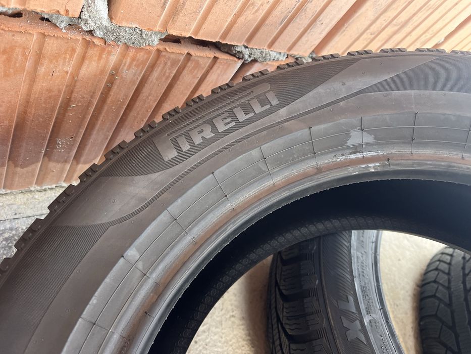205/60 R16  de iarna M+S
