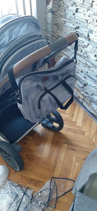 Детска количка комбинирана