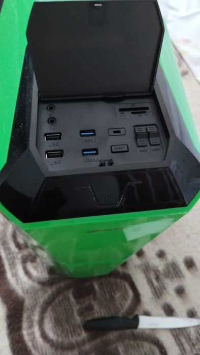 Asus cu Intel i5-2500K  3300GHz