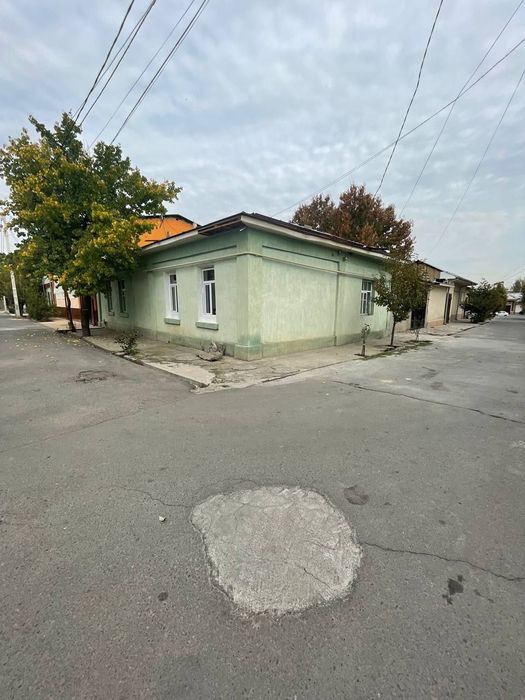 СРОЧНО!!! Продается Тахтапул 2,17 соток 4 та хона Угловой ор: Динамо