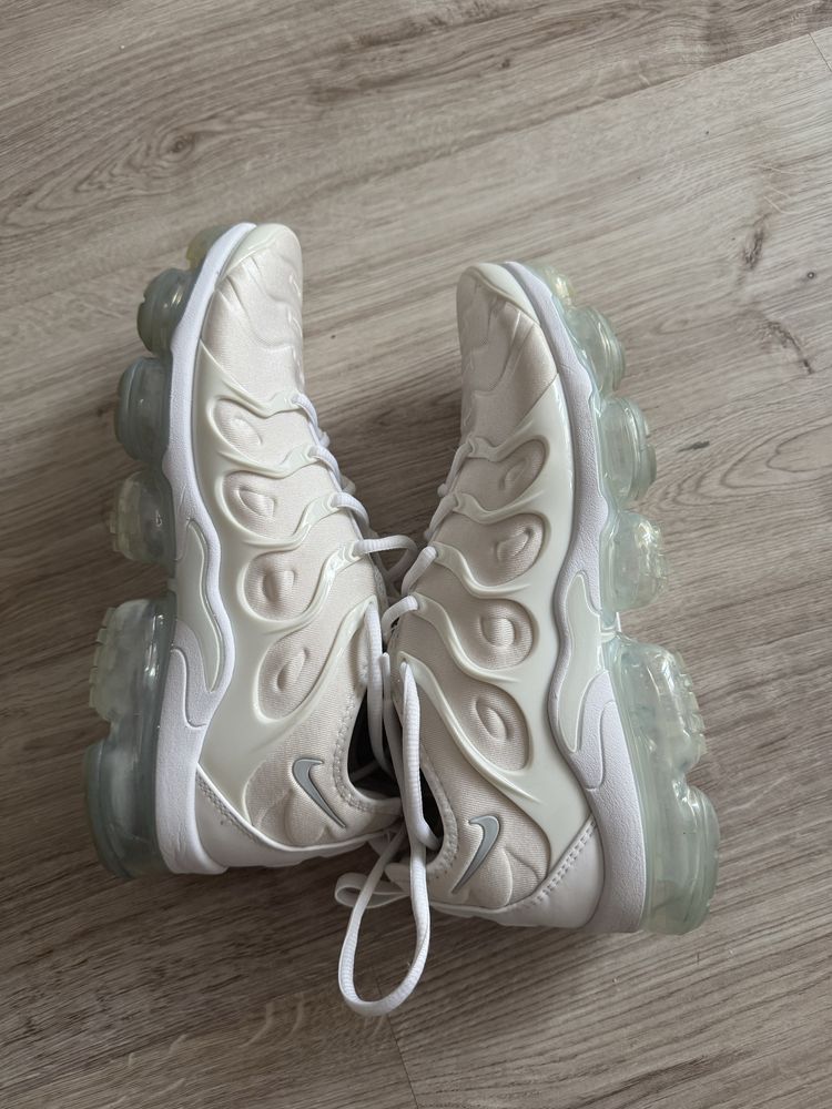 Vând Nike Vapormax
