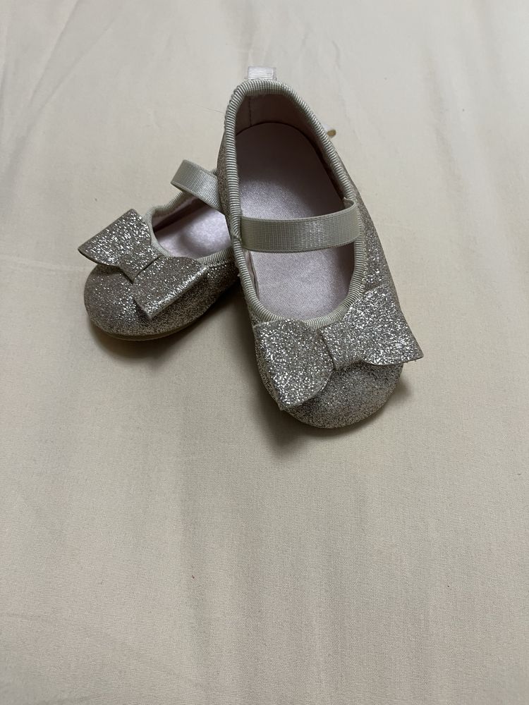 Pantofiori fetite H&M 18-19