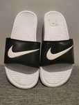 Nike Benassi Swoosh Black/White.