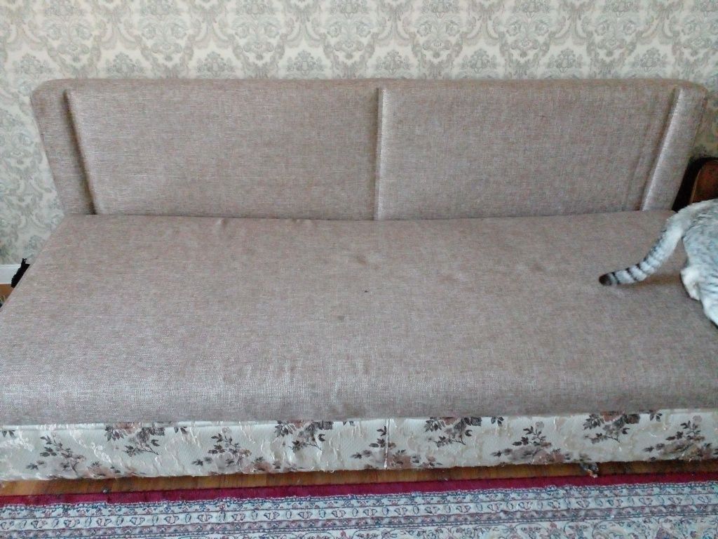 Продам диван хорошо состоянии