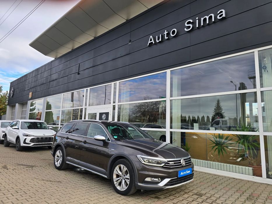 Volkswagen Passat Alltrack Alltrack, 240 CP, Cutie automata, Bord virtual, full LED, Piele