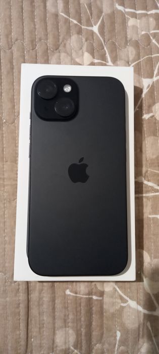 Продам Apple iPhone 15 128