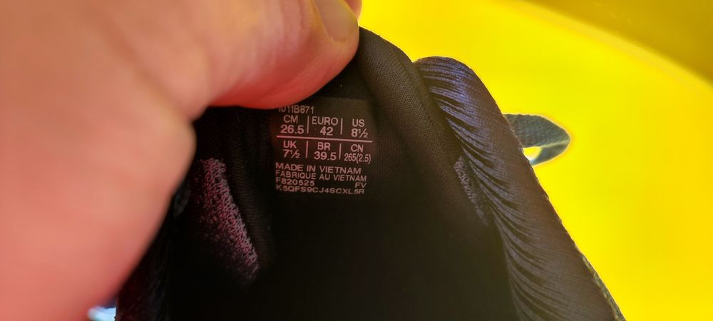 Asics running produs nou