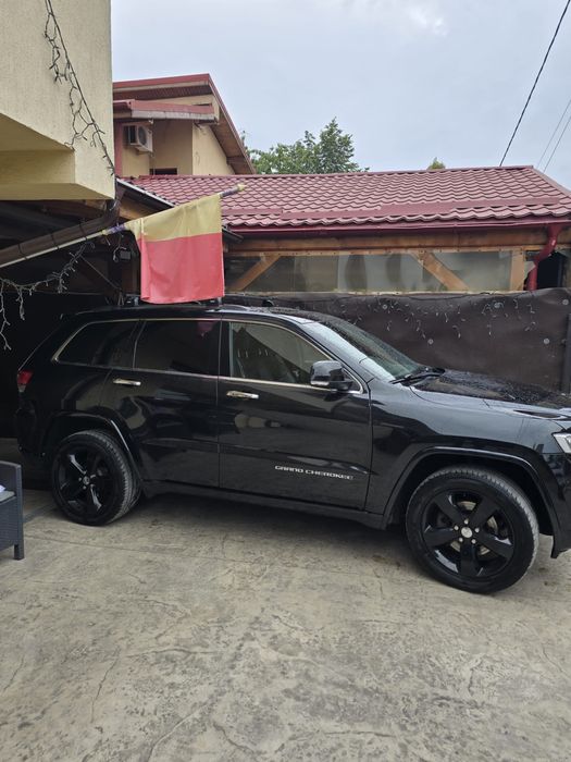 Jeep Grand Cherokee Overland 2014 3.0D