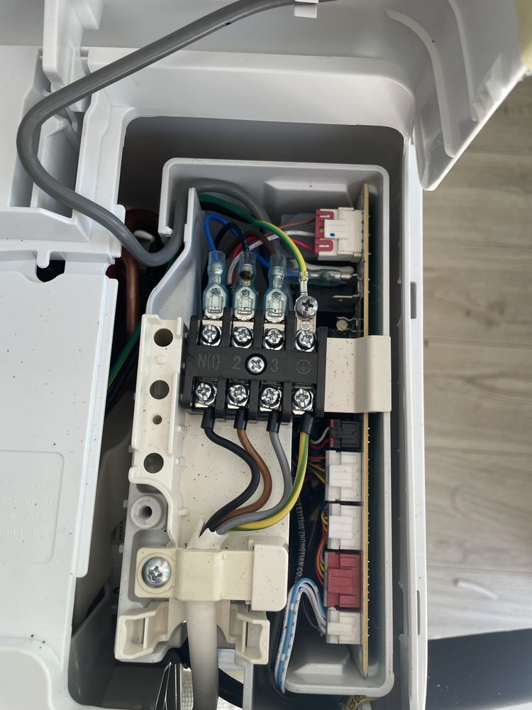 Montaj Aer Conditionat Profesional 600lei Igienizare/ Curatare