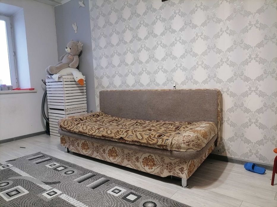 Отдам бесплатно диван