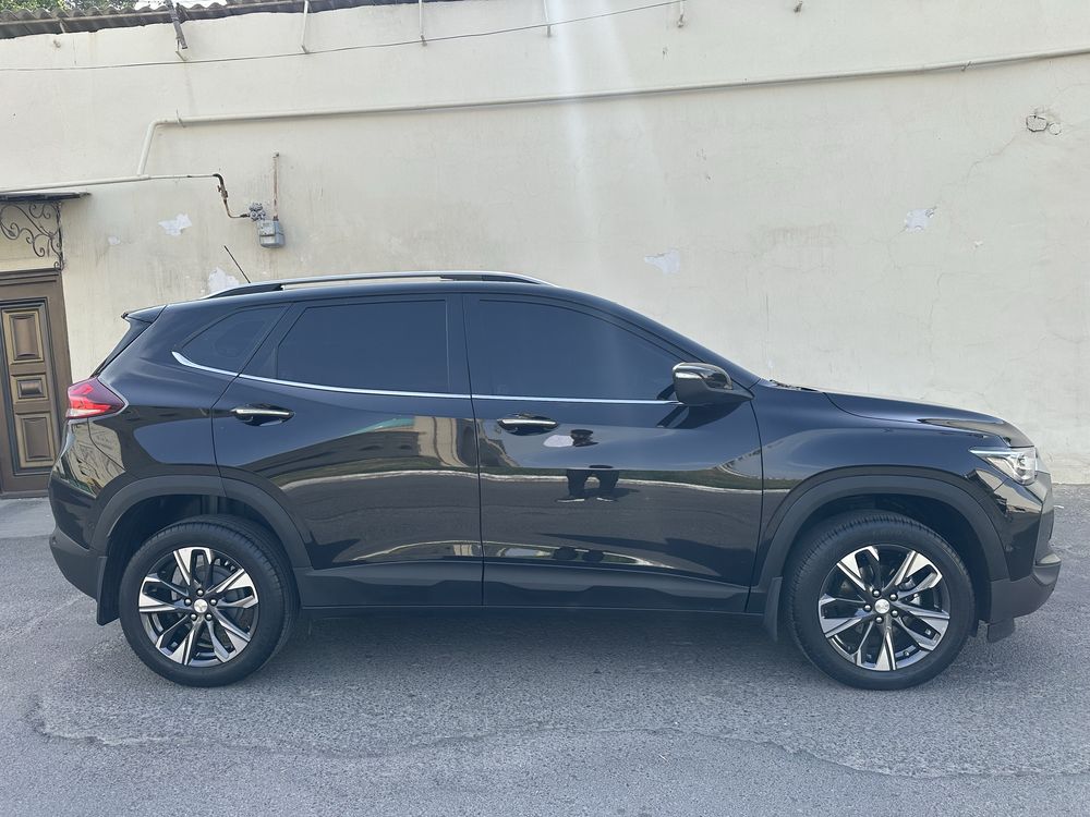 Tracker premier 2023 chevrolet