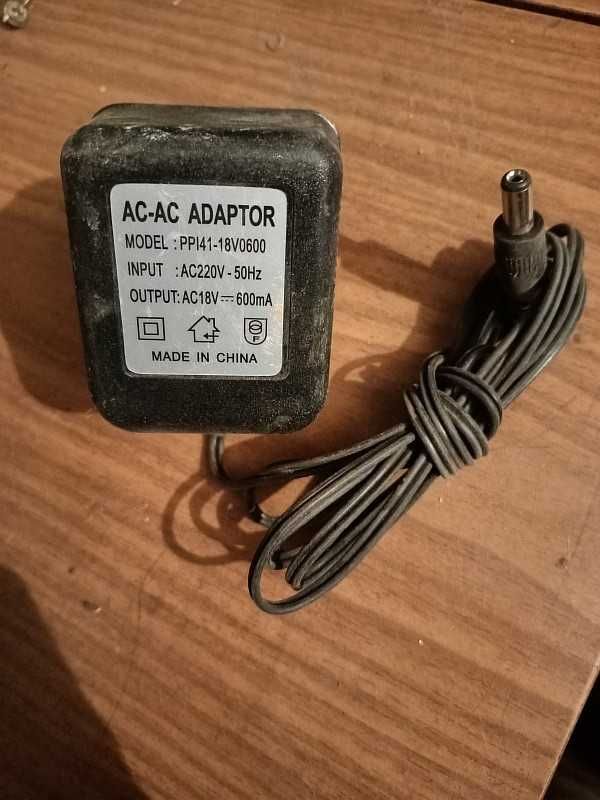 Продам блок питания "PPI41-18V0600". 3000 тг.