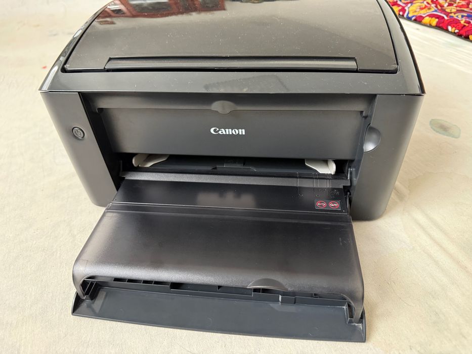 Canon LBP 3010 B Чорна Белый Принтер Тиник Ишлайди Свежий