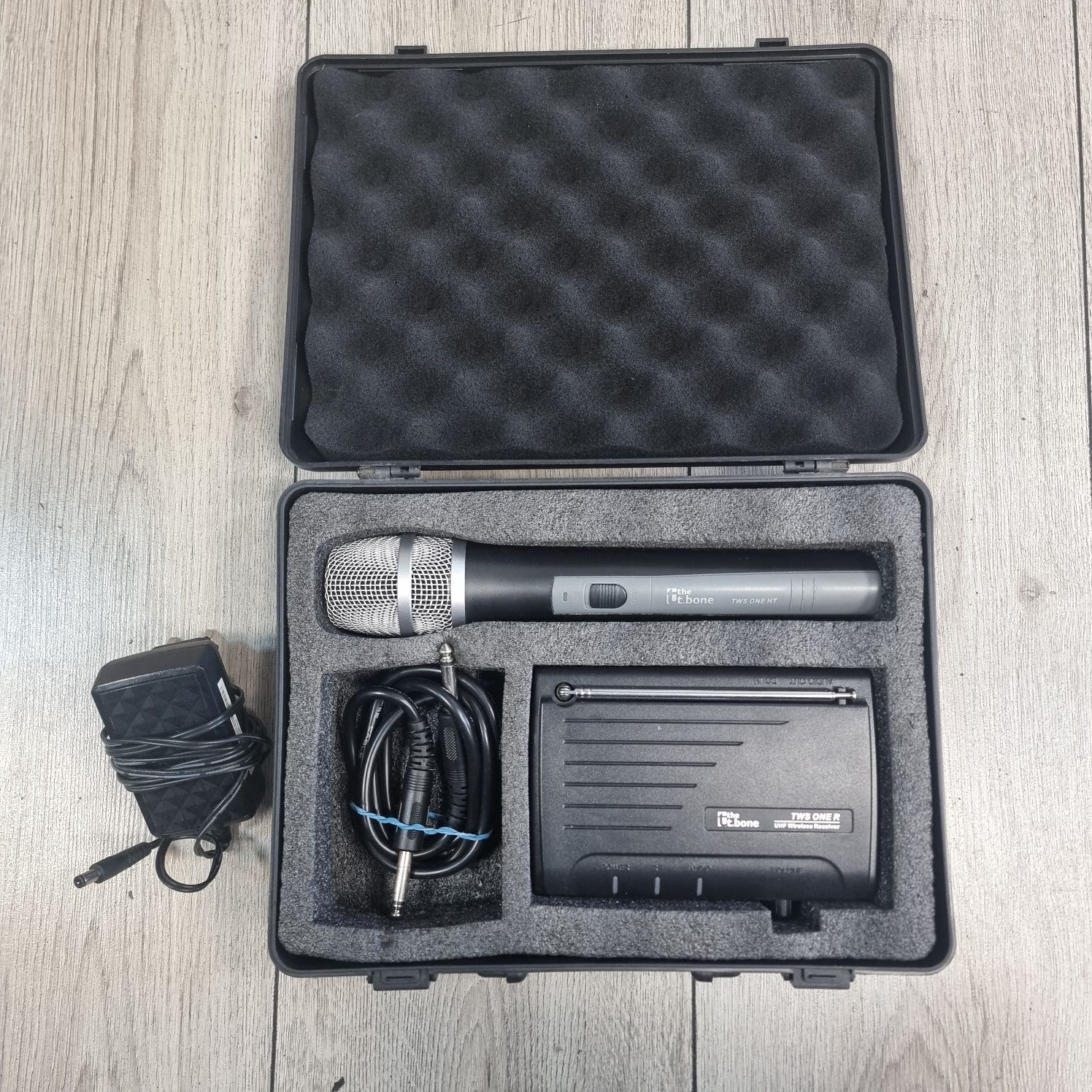 Amanet F28: Microfon T.bone TWS One + Receiver