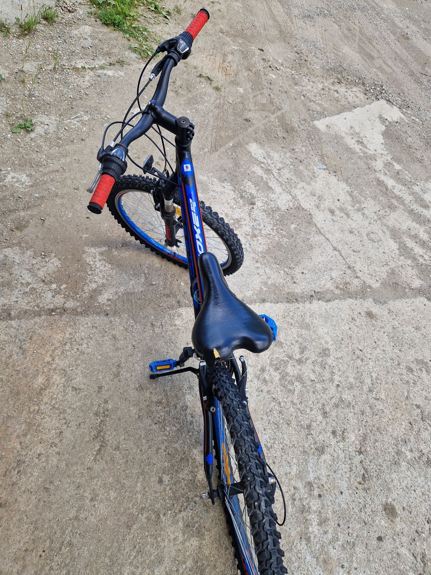 Bicicleta CROSS cu roti pe 24