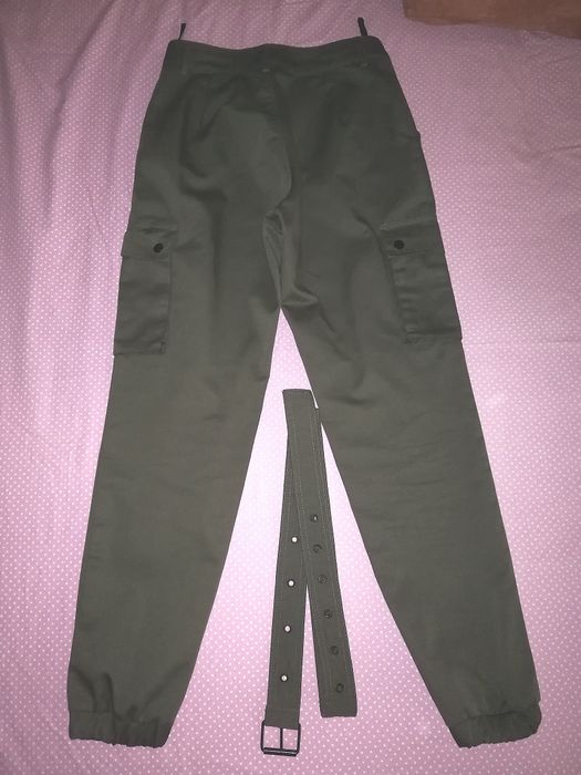 Дамски карго панталони размери S и М