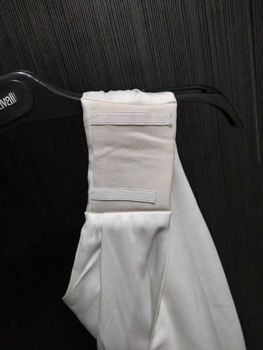 Рокля с изрязан гръб,рокля с 3/4 ръкав