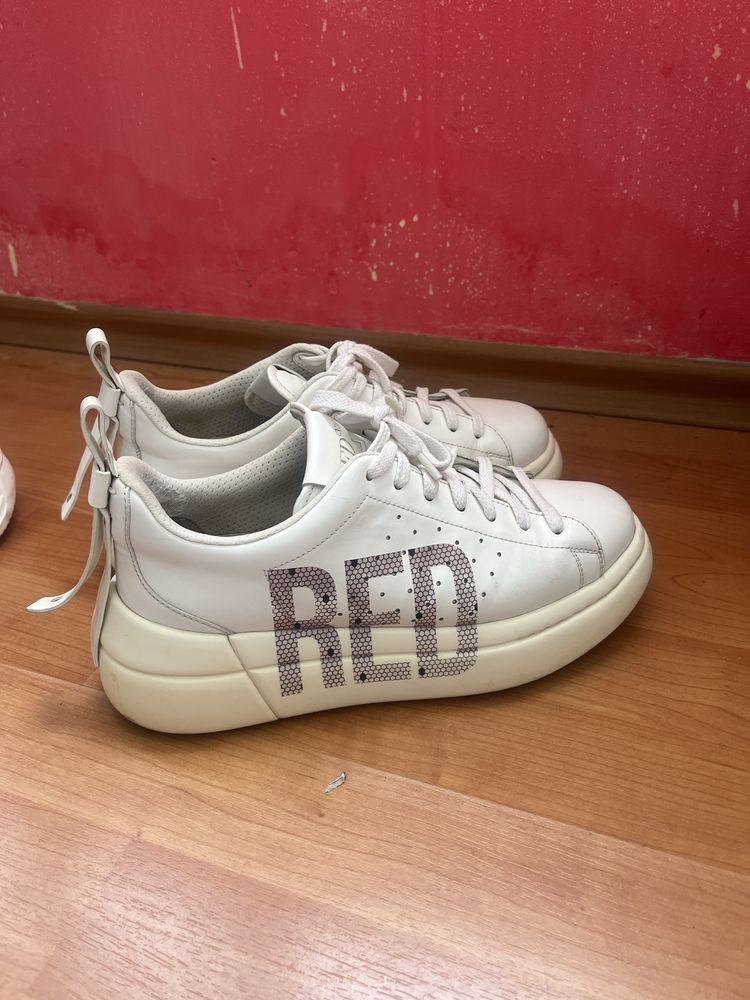 Сникърси red valentino 38